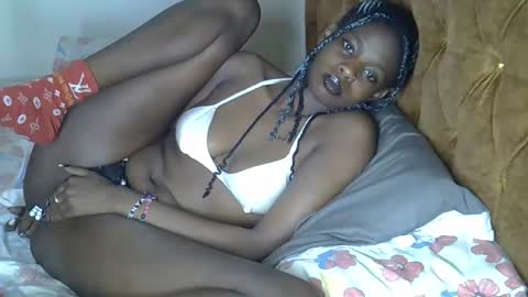 annabellapretty online show from March 18, 11:59 am