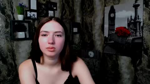Anna online show from May 1, 10:18 am