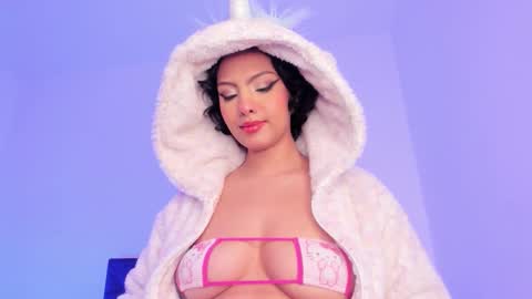 annafoox_ online show from February 4, 4:04 am