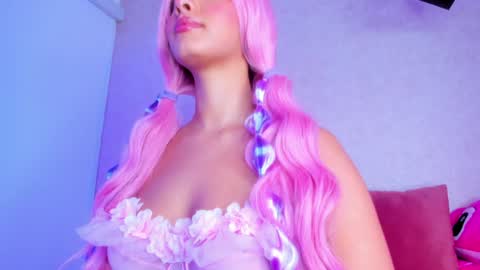 Snapshot of annafoox_ chatting on December 2, 9:59 pm annafoox_ online show from December 2, 9:59 pm