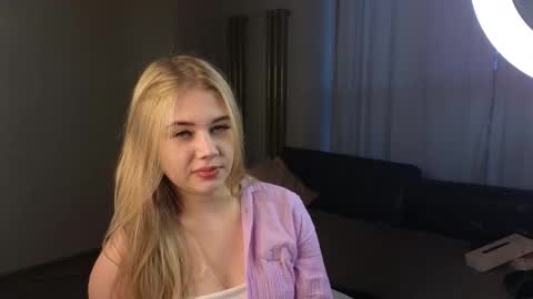 Annabel online show from November 28, 5:54 am