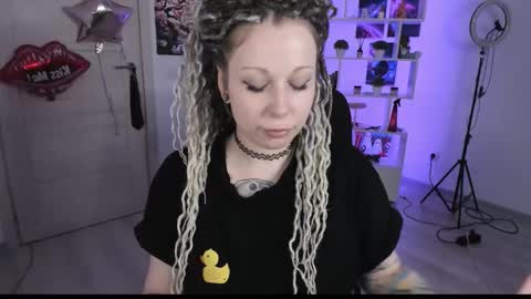 Snapshot of annanebula chatting on October 2, 5:29 pm Anna online show from October 2, 5:29 pm