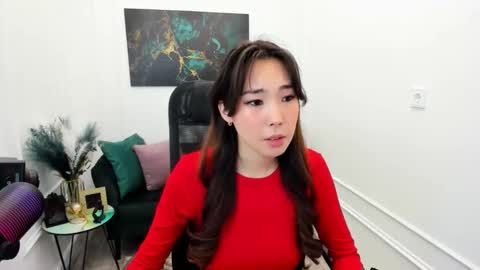 Anna online show from February 4, 11:57 am