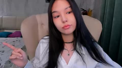 Anna online show from October 23, 8:20 am