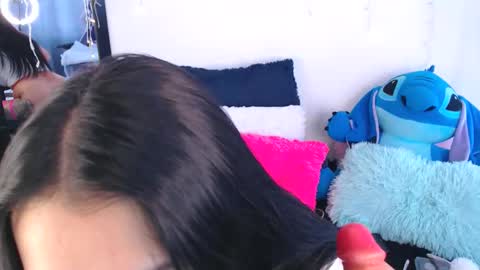 Anne  online show from November 8, 5:51 pm