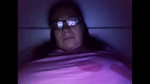 anne_peachtits995164 online show from October 6, 9:19 pm