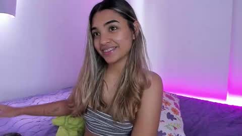 Snapshot of annebull_ chatting on October 1, 3:06 pm Anne online show from October 1, 3:06 pm