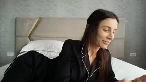 AnneHotxxx online show from July 16, 8:08 am