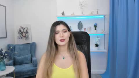 Snapshot of annetli chatting on September 23, 11:36 pm annetli online show from September 23, 11:36 pm