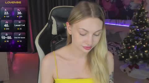 Annie online show from February 27, 10:42 pm