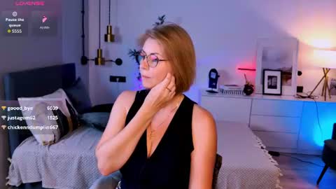 Annie online show from June 27, 12:22 pm