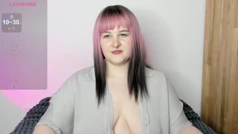 Ann online show from February 15, 2:11 pm