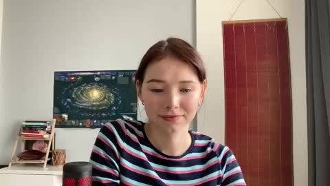 Snapshot of anntics_ chatting on October 5, 8:30 am N  antics online show from October 5, 8:30 am