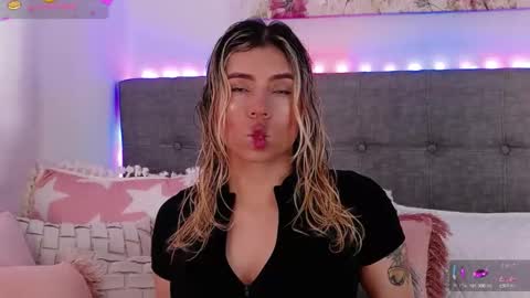 Antonella Lee online show from February 5, 7:17 pm