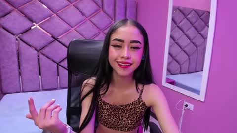 Snapshot of anny_swet chatting on October 14, 2:19 pm Anny online show from October 14, 2:19 pm