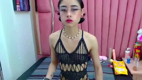 Snapshot of anny_swet chatting on January 23, 1:24 pm Anny online show from January 23, 1:24 pm