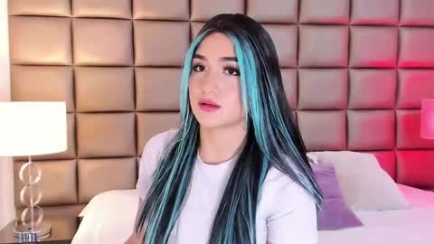    online show from February 15, 9:28 pm