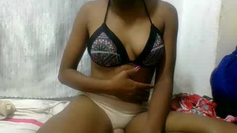 anouskaaa online show from November 12, 6:06 pm