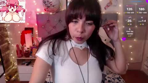 Snapshot of antolyh_c chatting on September 16, 4:59 pm antolyh_c online show from September 16, 4:59 pm