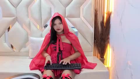 Antonela online show from October 31, 6:01 pm