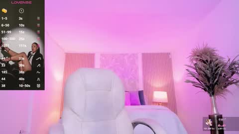  Antonella Grayy  online show from December 5, 11:33 am