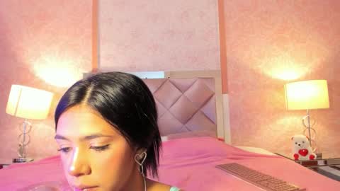 Snapshot of antonella_rossi24 chatting on September 15, 7:54 pm Antonella Rossi online show from September 15, 7:54 pm