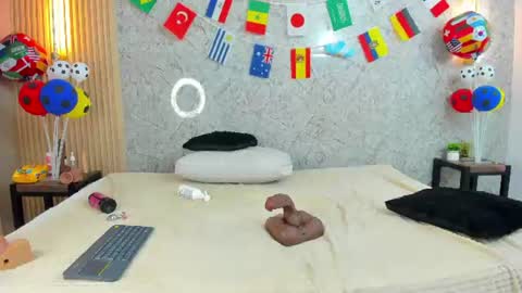 Anto online show from July 4, 10:27 pm