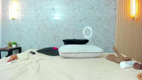 Anto online show from April 29, 2:37 am