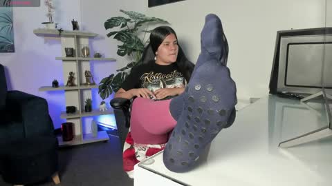 Antonella  online show from April 29, 9:09 pm