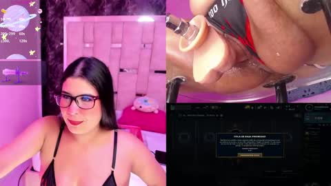 Snapshot of antonellavega__ chatting on October 5, 5:23 am Antonella online show from October 5, 5:23 am
