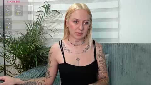 Antonia online show from February 8, 11:29 pm