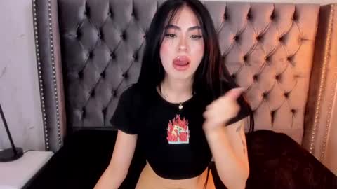 anya_belth online show from July 31, 9:16 pm