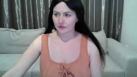 anyashy online show from April 29, 10:15 pm