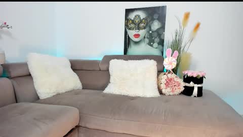 Anyta Doll online show from March 13, 8:26 am