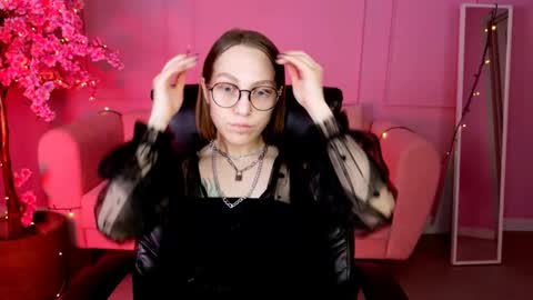 Snapshot of aphexqueen chatting on January 27, 9:13 am APHEX QUEEN online show from January 27, 9:13 am