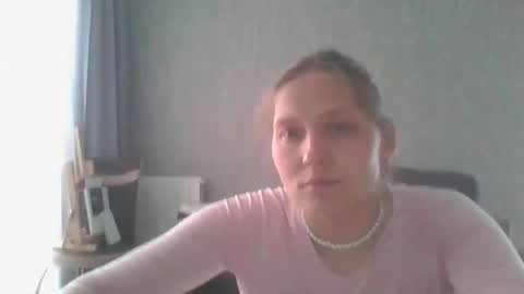 aphrodisiaque_ online show from March 29, 5:06 am