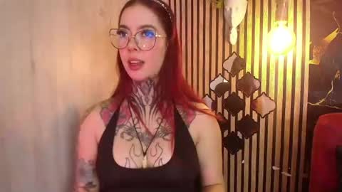 aphrodite__bloom online show from July 13, 11:49 pm