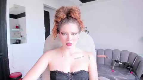 aphrodite online show from July 21, 9:04 pm