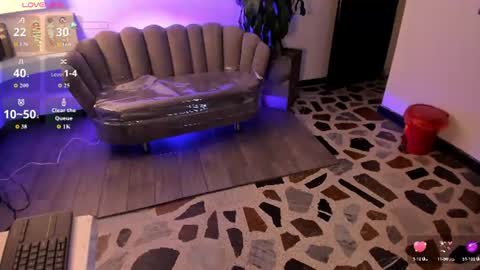 aphrodite online show from July 5, 3:35 am