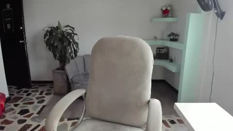 aphrodite online show from June 29, 8:52 pm
