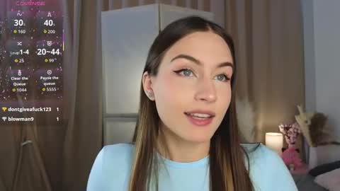 Vicki online show from November 9, 9:27 am