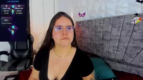 April SC online show from October 30, 9:27 pm