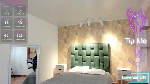  April  online show from November 10, 11:27 am