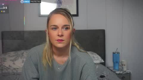 Snapshot of april_flix chatting on September 29, 10:20 am April Flix online show from September 29, 10:20 am