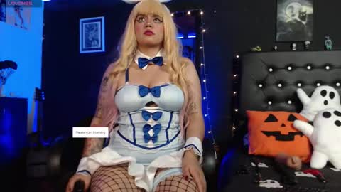 Snapshot of aprildol chatting on October 21, 4:16 am lucy online show from October 21, 4:16 am