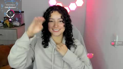 aqua emilly online show from January 9, 10:25 pm