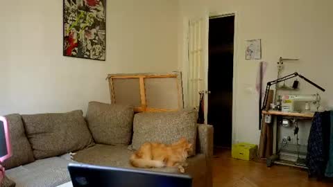 aqua_sultry online show from July 15, 9:47 am