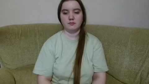 Josefin online show from June 18, 1:16 pm