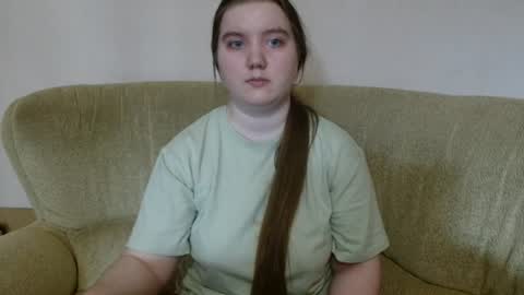 Josefin online show from July 1, 11:53 am