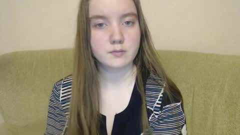 Josefin online show from October 15, 1:14 pm